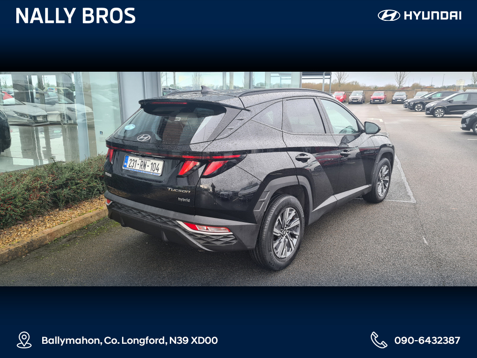 2023 Hyundai Tucson - image 3