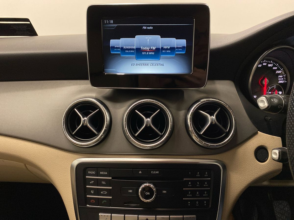 2019 Mercedes-Benz CLA Class - image 11