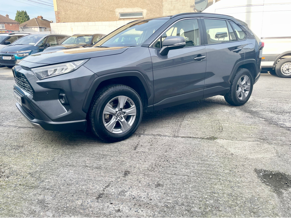 2024 Toyota Rav4 - image 34