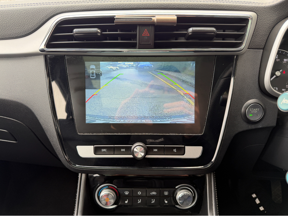 2020 MG ZS - image 18