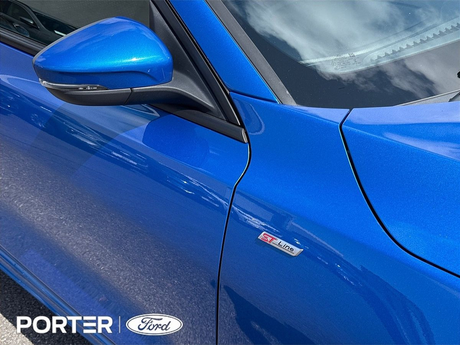 2020 Ford Focus - image 26