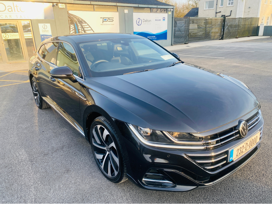 2023 Volkswagen Arteon - image 3