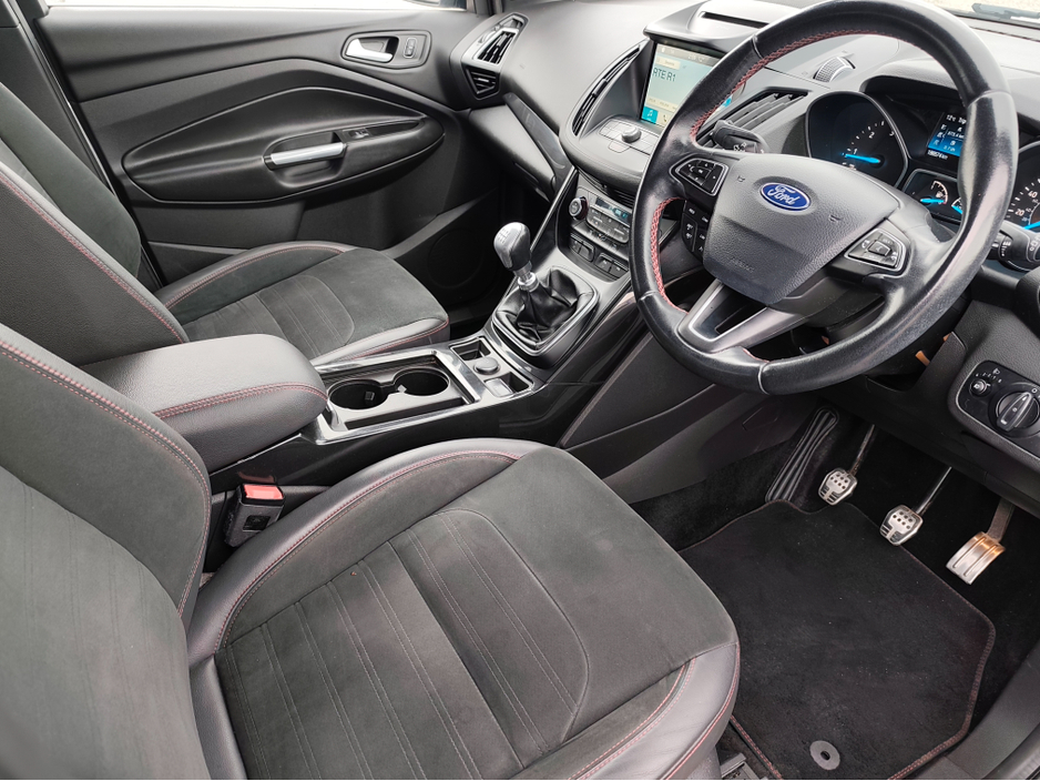 2018 Ford Kuga - image 7