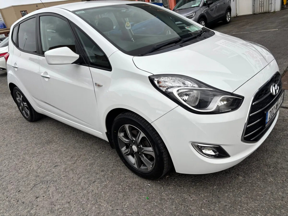2020 Hyundai ix20 - image 5