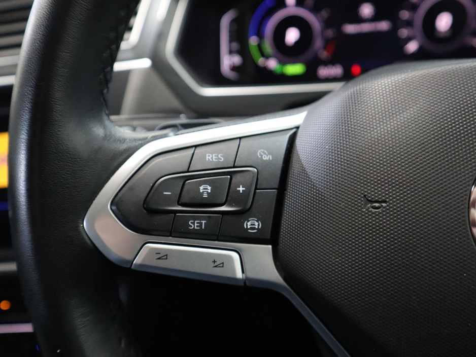 2022 Volkswagen Tiguan *98* LIFE TSI PHEV S-A DSG €29,700