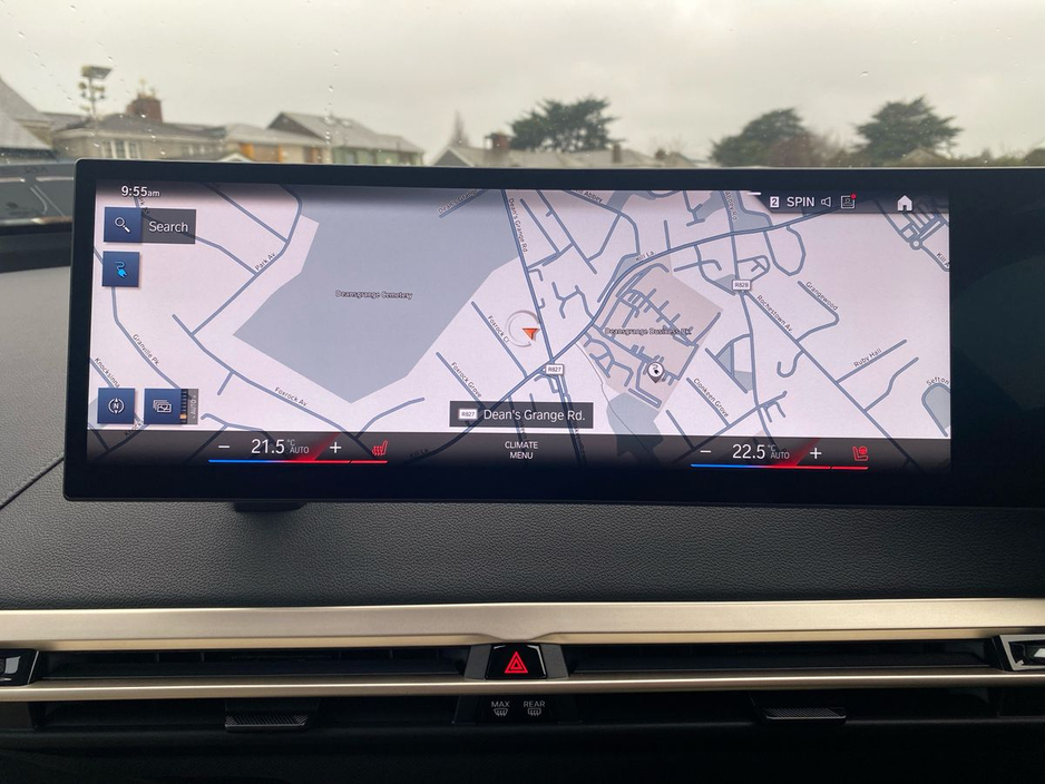 2022 BMW iX - image 16