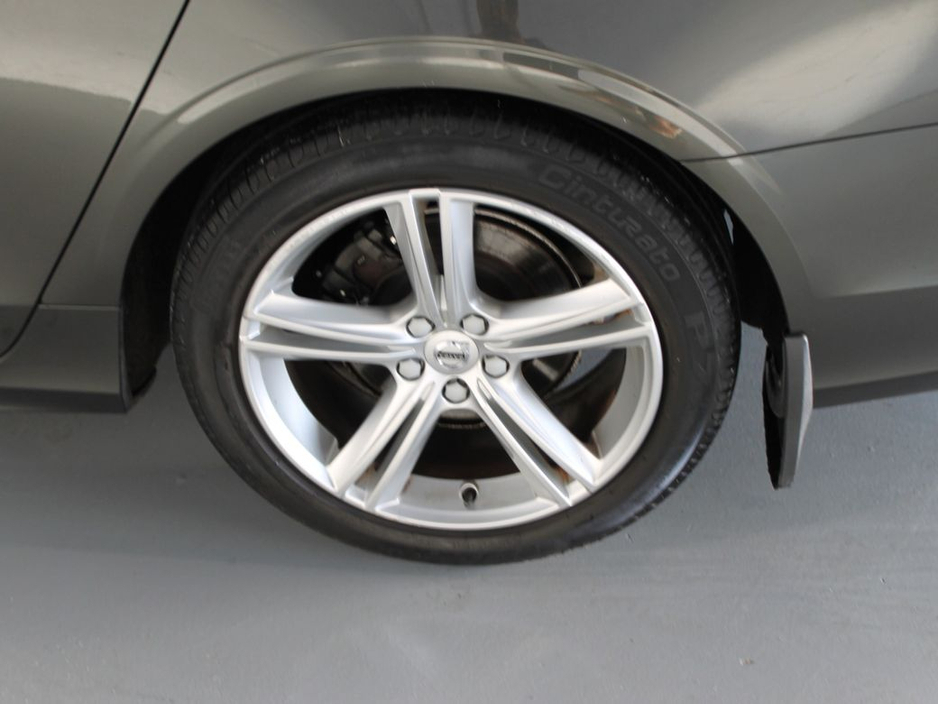 2019 Volvo V90 D4 MOM 5DR Auto €29,499