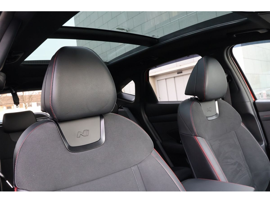 2025 Hyundai Tucson - image 17