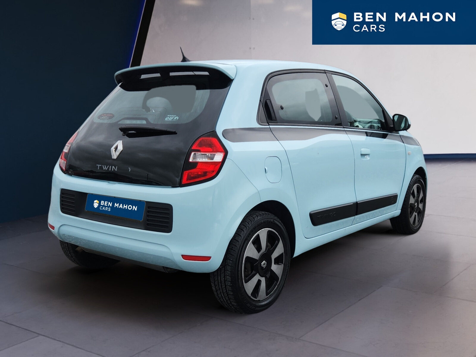 2015 Renault Twingo - image 5