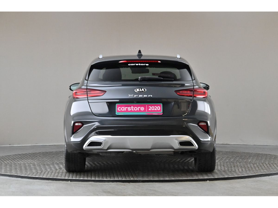 2020 Kia XCeed - image 8