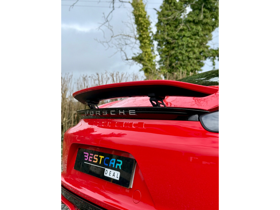 2018 Porsche 718 - image 28