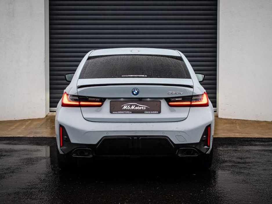 2024 BMW 3 Series 330E M SPORT €43,950