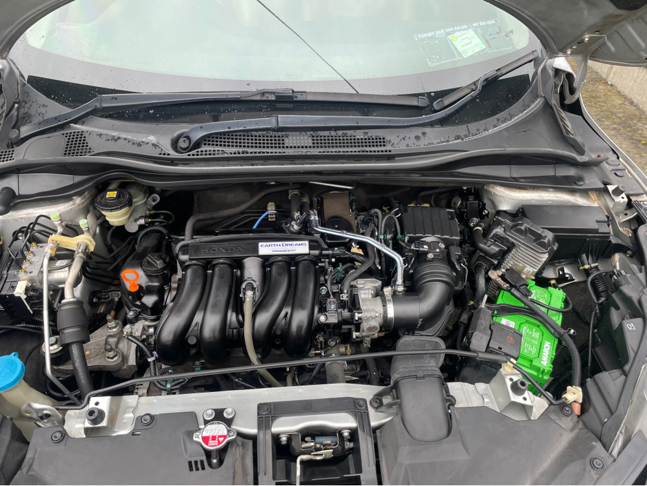 2015 Honda Vezel - image 16