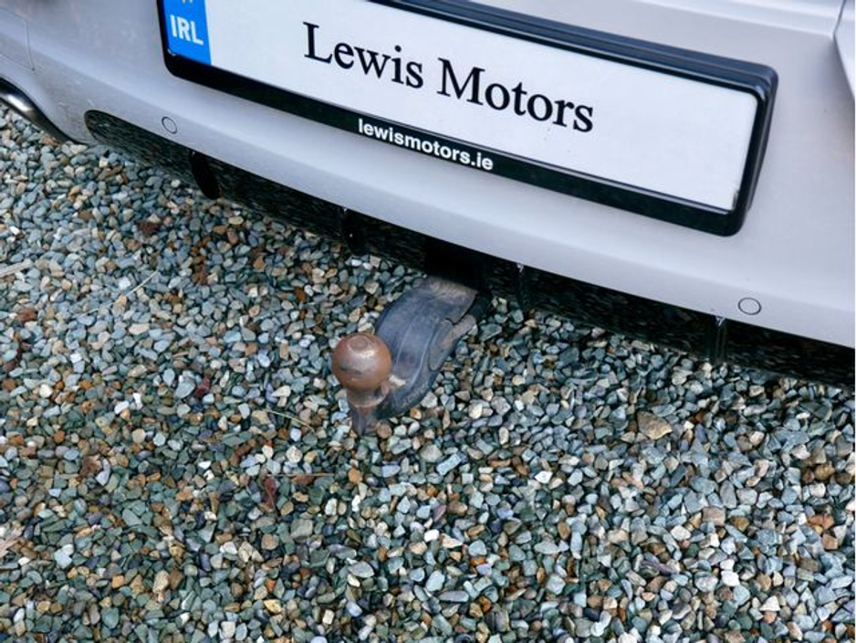 2024 Porsche Cayenne - image 14