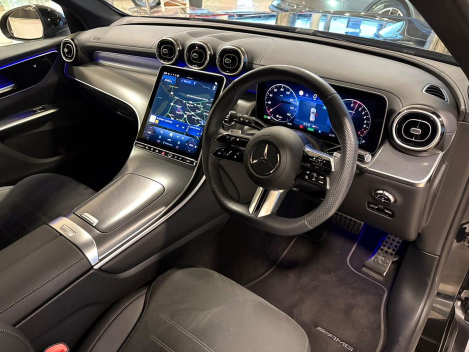 2025 Mercedes-Benz GLC Class 300e 4MATIC URBAN EDITION=252 REG//AS NEW//LOW MILES=MERCEDES WARRANTY UNTIL 09/2027=TAILORED FINANCE PACKAGES AVAILABLE=TRADE IN'S WELCOME €69,995