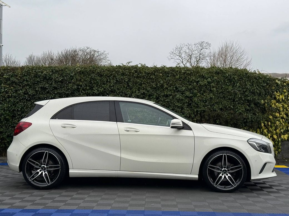 2017 Mercedes-Benz A Class A180 AMG-STYLE 1.6 AUTO // NEW 19" AMG-LINE ALLOYS // BLUETOOTH MUSIC // HEATED SEATS €16,900