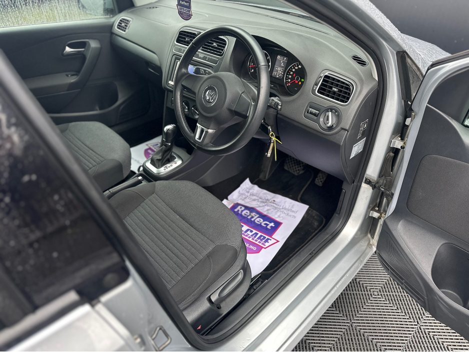 2013 Volkswagen Polo Automatic €9,500