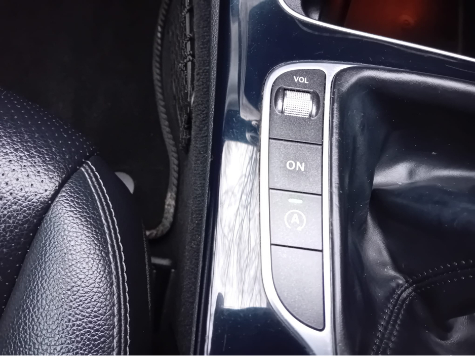 2015 Mercedes-Benz C Class C200D SERIES BLUETEC SPORT 4DR €13,500