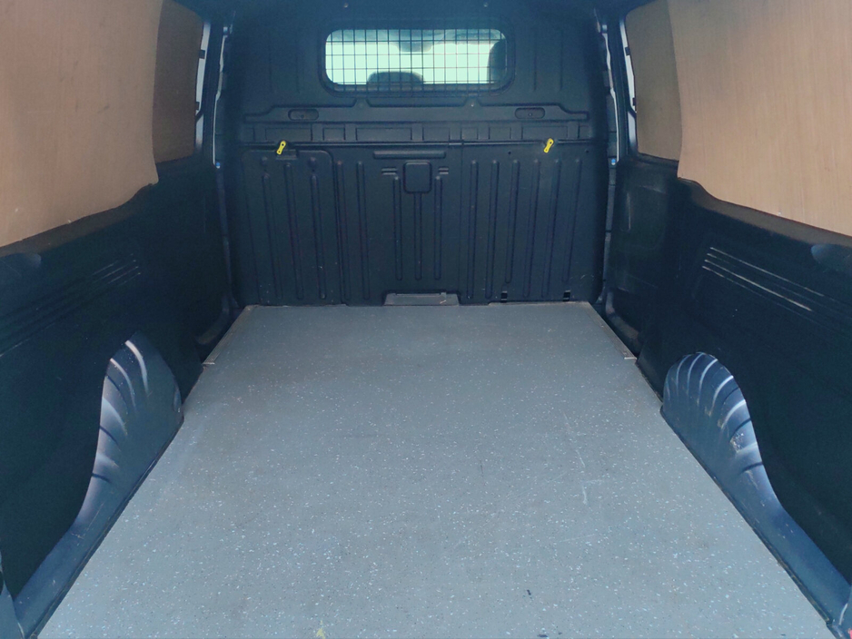 2021 Citroen Berlingo  €18,950