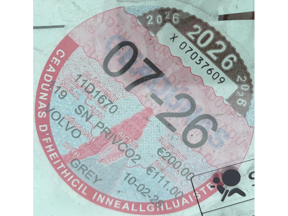 2011 Volvo S80 - image 12