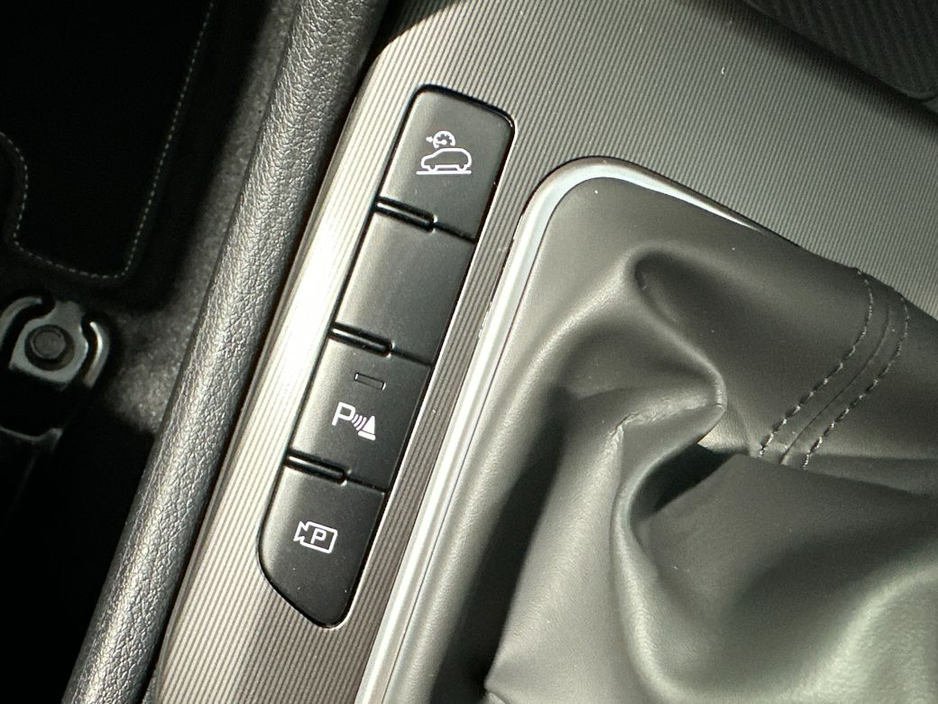 2026 Kia Sportage K3 1.6 Crdi Magma Red €46,900