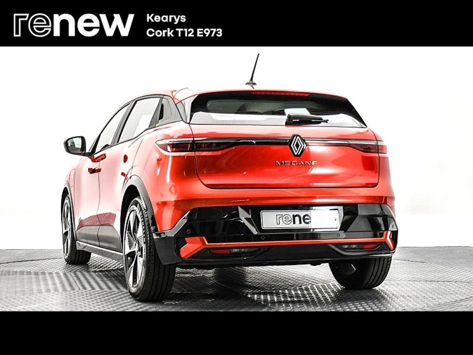2023 Renault Megane E-Tech - image 3