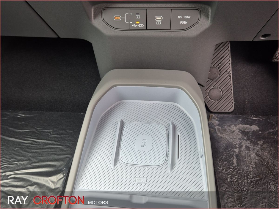 2026 Kia EV3 - image 16