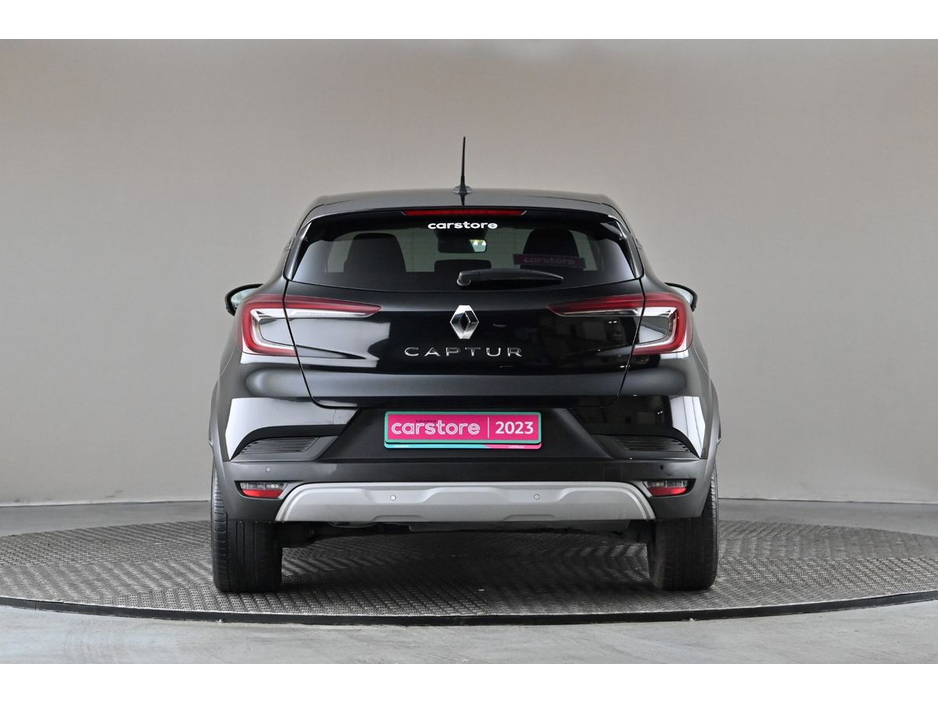 2023 Renault Captur - image 8