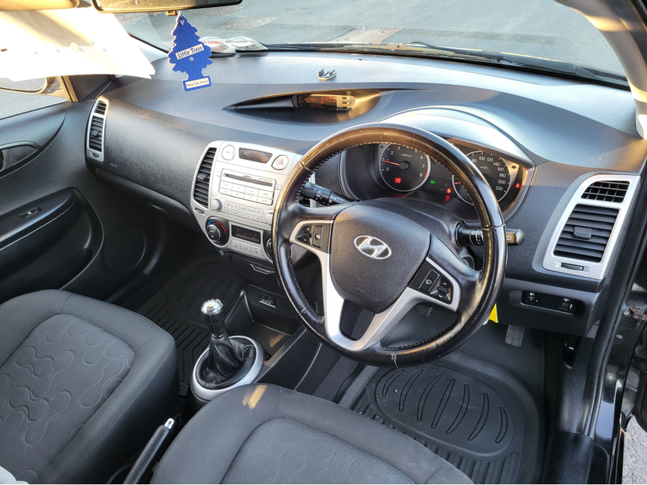 2010 Hyundai i20 (3 months warranty) 1.2 DE LUXURY 5DR €3,999