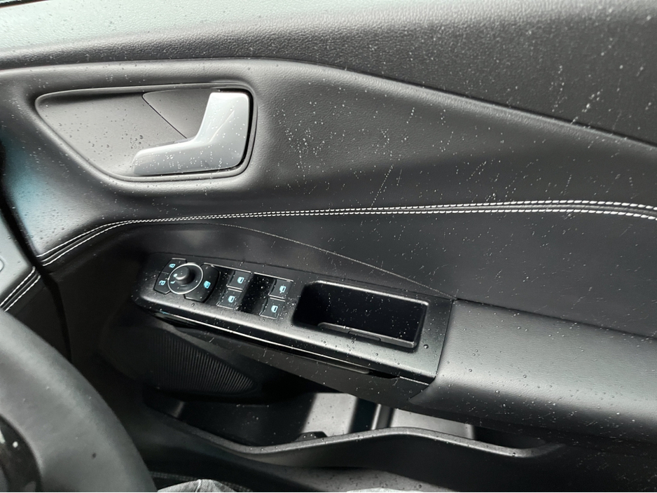 2025 Ford Puma TITANIUM *Manufacturers Warranty until 13/01/2028 or 100,000 KMS * €28,950