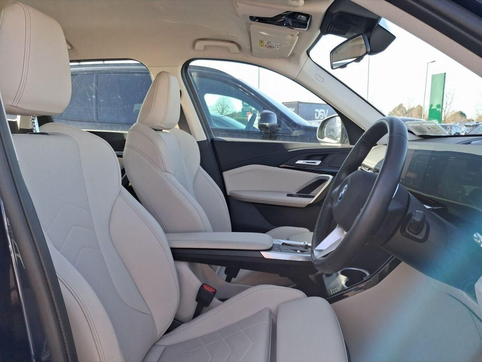 2025 BMW iX1 - image 12