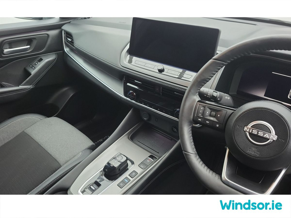 2025 Nissan Qashqai ePOWER QASHQAI SV PREMIUM €40,495