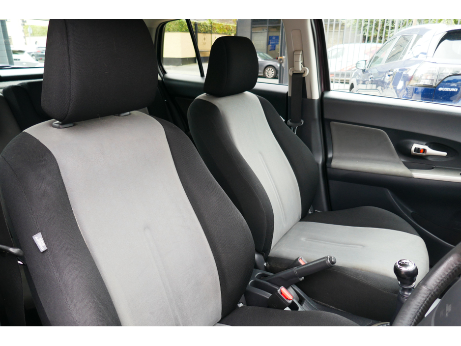 2011 Toyota Urban Cruiser 1.4 D-4D AWD 5DR €6,500