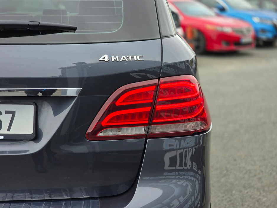 2016 Mercedes-Benz G Class - image 21