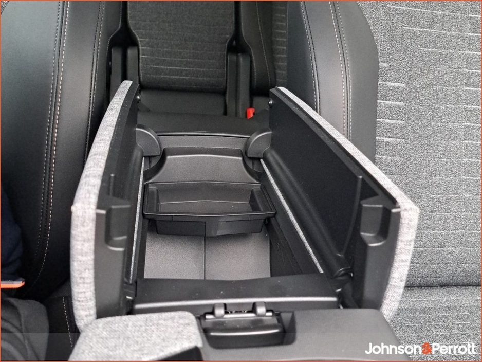 2025 Peugeot 5008 1.2 MHEV 145bhp E-DCS6 Allure €52,900