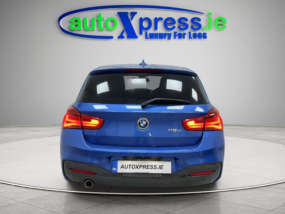 2017 BMW 1 Series - image 9