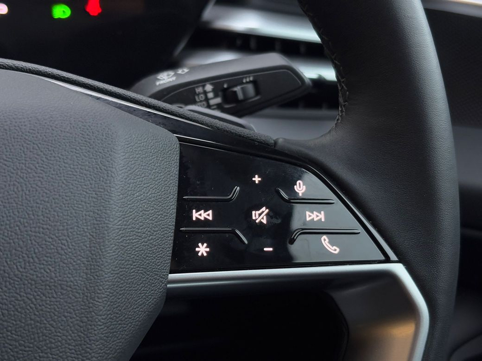 2025 Audi A5 40 TDI 204HP SE S-T €51,888