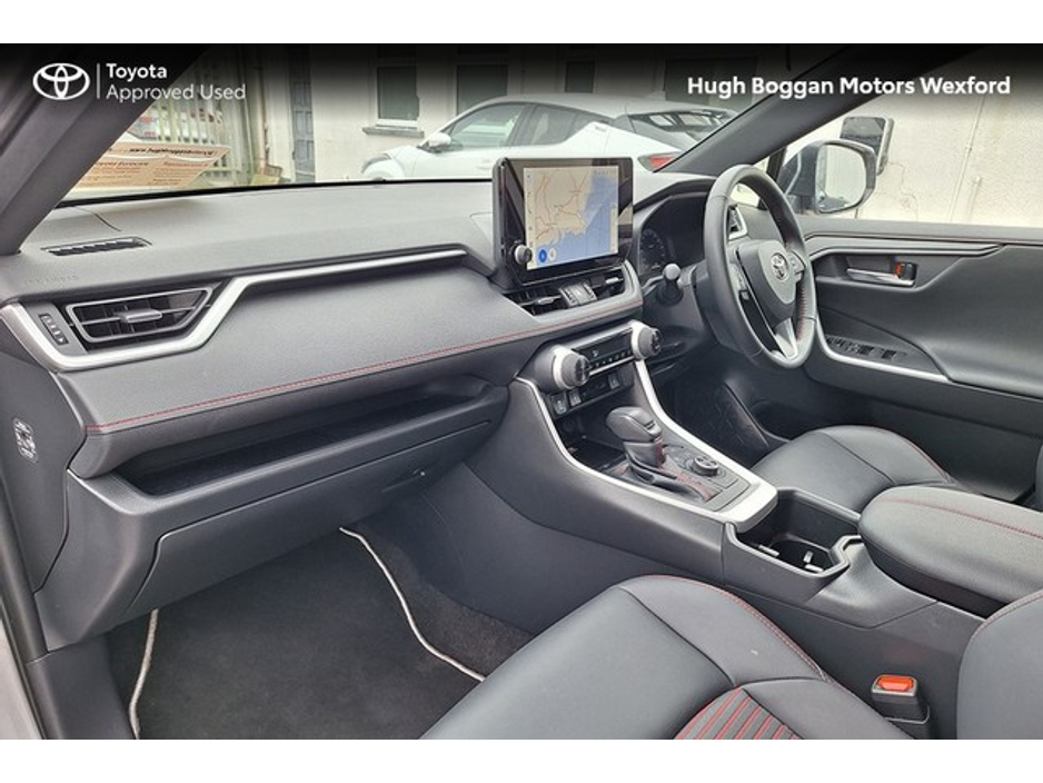 2025 Toyota Rav4 - image 21