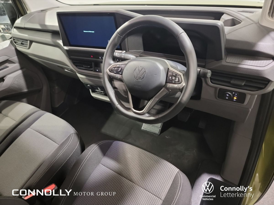 2026 Volkswagen Transporter - image 2