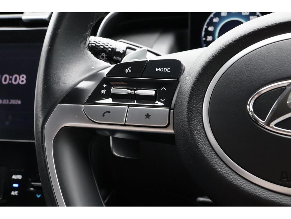 2022 Hyundai Tucson - image 8