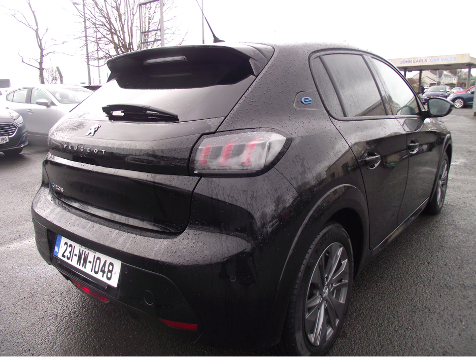 2023 Peugeot 208 EV 50KWH  AUTO  ALLURE PACK 136PS  5DR