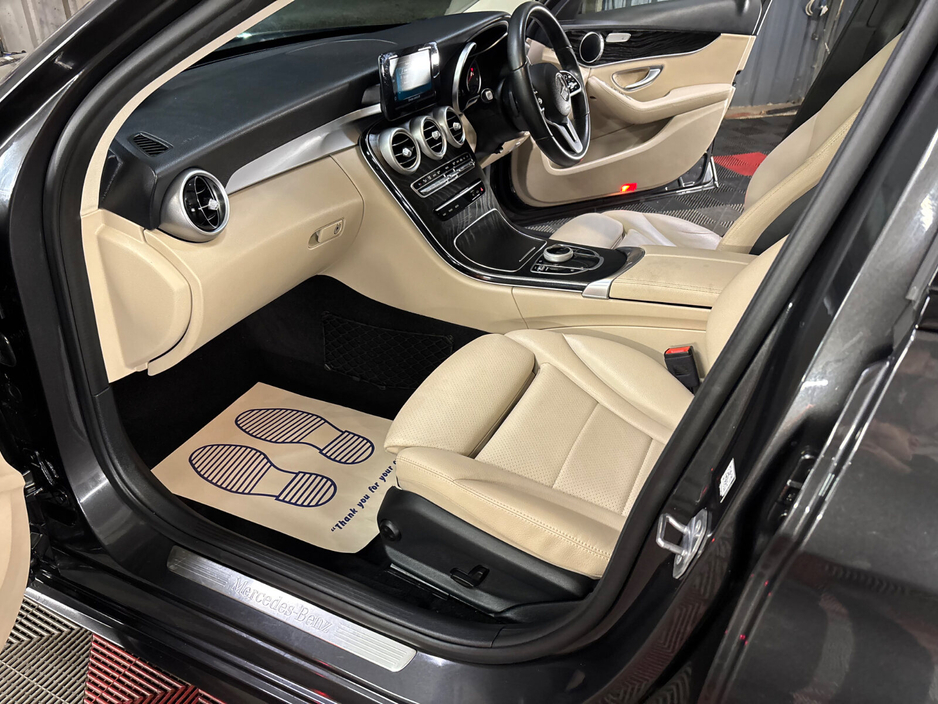 2020 Mercedes-Benz C Class - image 17