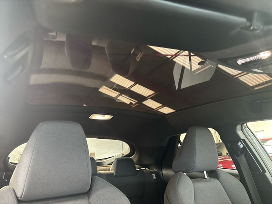 2024 Toyota C-HR - image 17