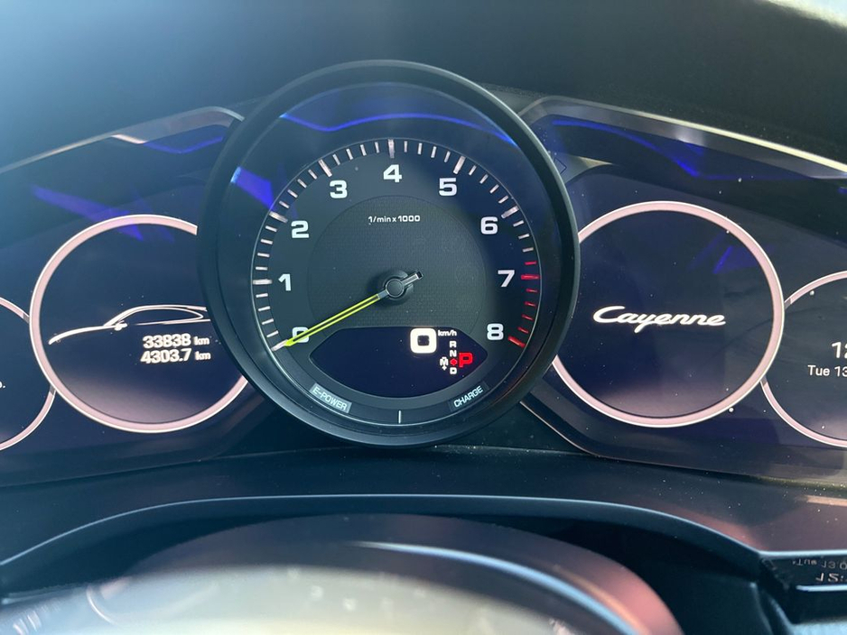2023 Porsche Cayenne 3.0 E-hybrid 2DR Auto €82,950