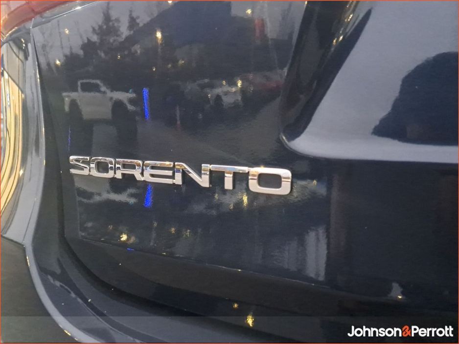 2019 Kia Sorento - image 27