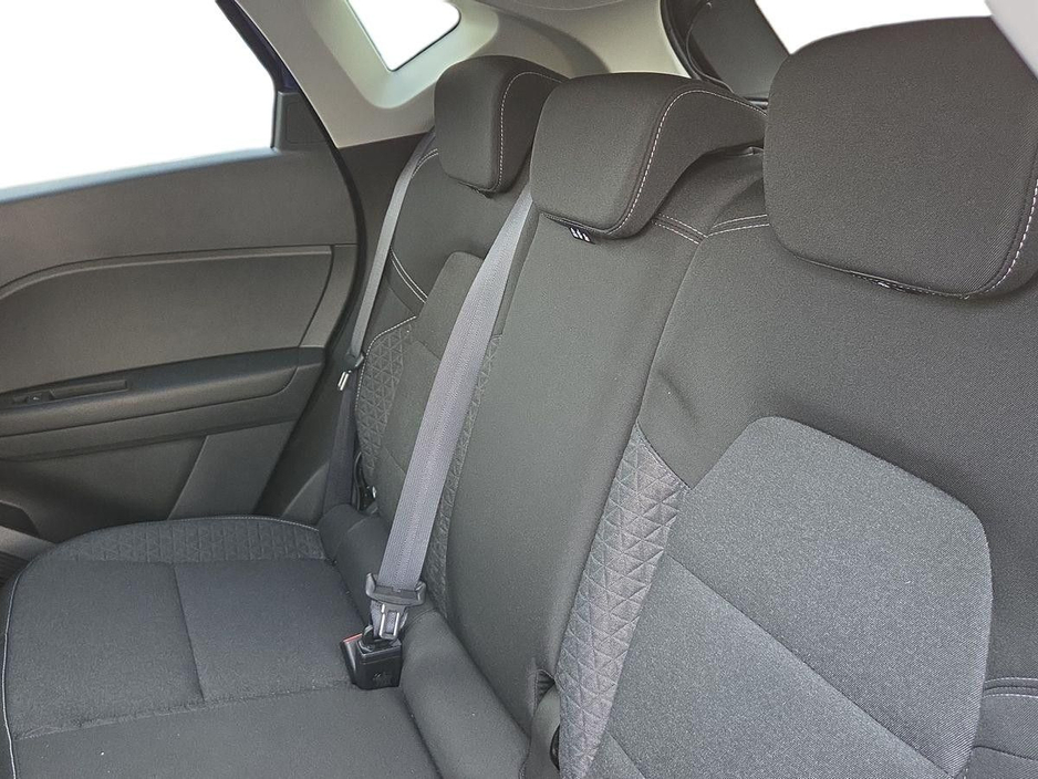 2024 Renault Captur - image 11