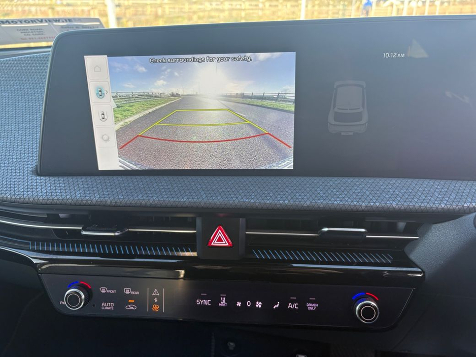 2022 Kia EV6 Premium spec *Finance From 3.9%*77KW! 1 owner from new warranty till 2029* Touch Screen Infotainment System, Reversing Camera, Multi-Function Steer €28,900