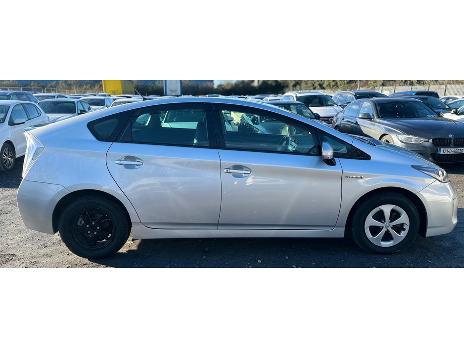 2012 Toyota Prius 1.8 Automatic petrol Hybrid Low Mileage (0324) €8,995