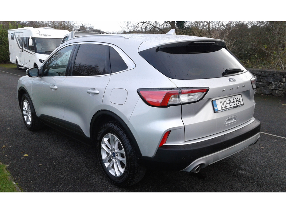 2021 Ford Kuga - image 6