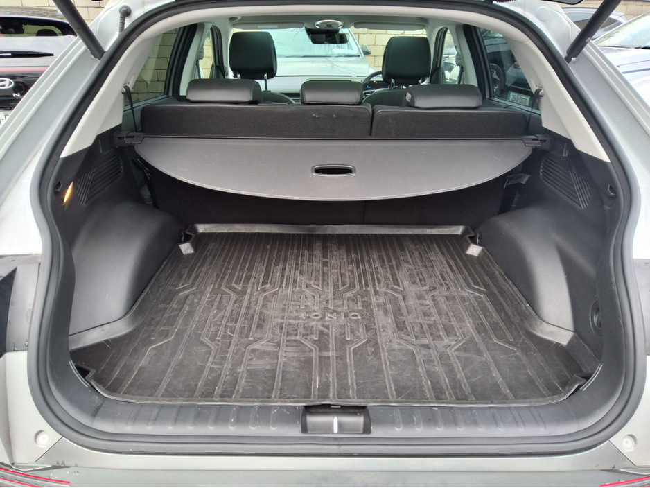 2024 Hyundai Ioniq 5 - image 18